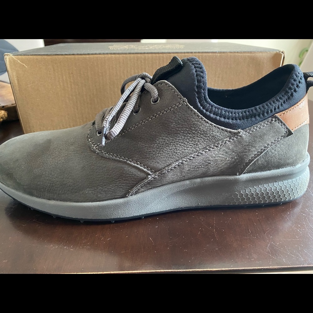 Were only worn in the house, and only a few times. Like new, size 11.5